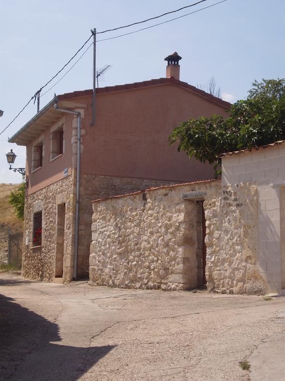 Los Olmos Holiday Home Fuentiduena Bagian luar foto